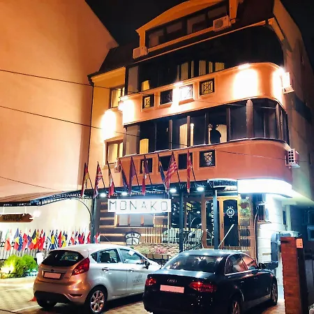 酒店 Monako & Fish Restaurant