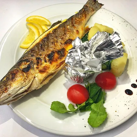 Monako & Fish Restaurant Hotel Skopje