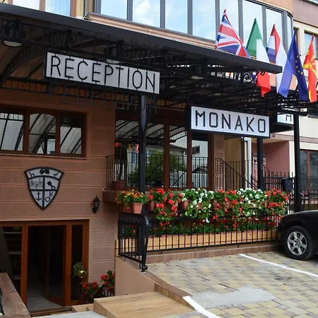 Monako & Fish Restaurant 3*